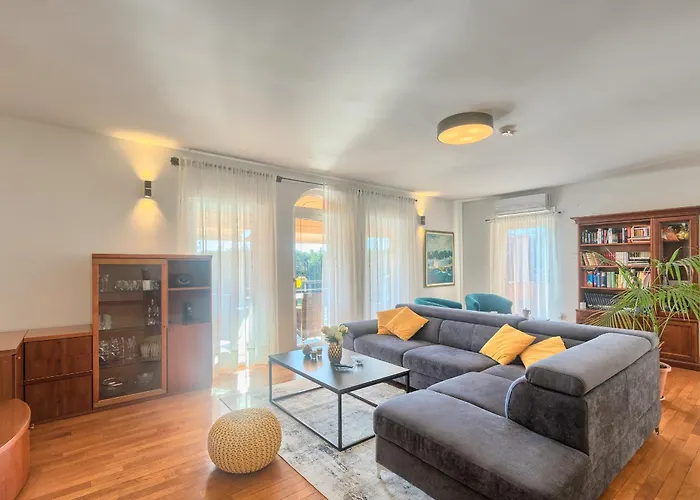 Lady Ni By Istra Vacation Villa