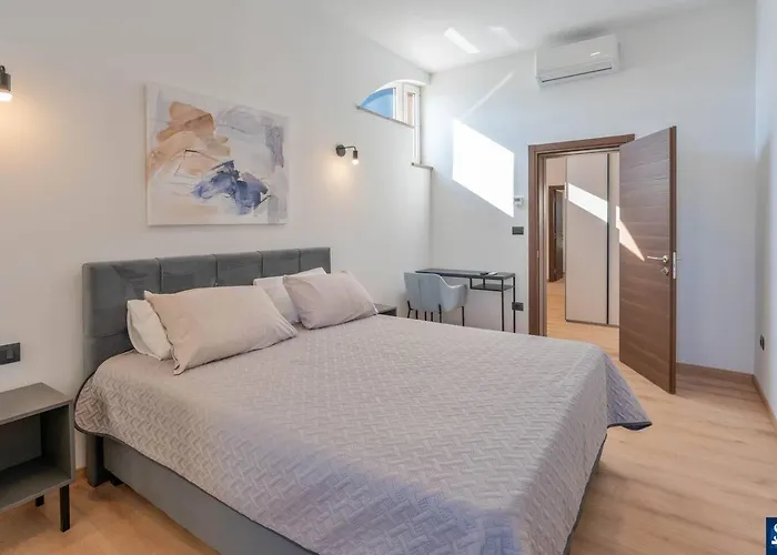 Lady Ni By Istra Vacation * Pula